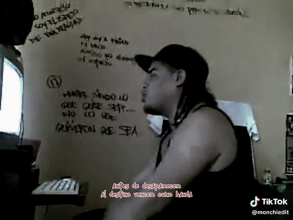 Videos de 𒆜xＭ𝑈Ｓꮖϲx𒆜 (@ligthxmusic) con “sonido original - 𒆜xＭ𝑈Ｓꮖϲx𒆜”