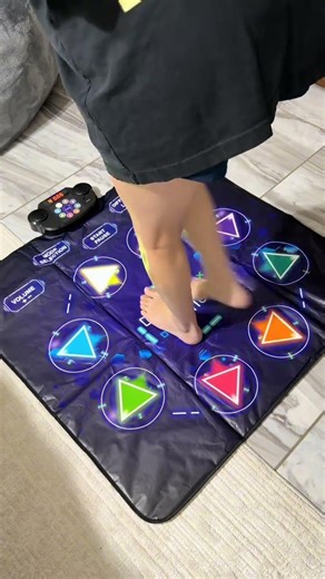 Diversión y baile en cada paso! #toys #dancemat #dancegame #toysforkids #kidstoys Dance Mat Toys for