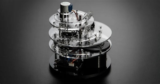 Kinetic Sculpture Intermittently Lights Up The Night