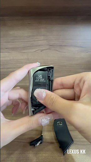 How to change Lexus Key battery 2024