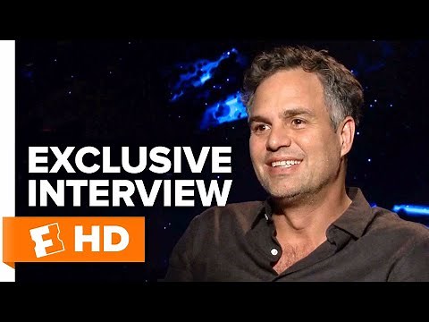 How to Talk Like The Hulk - Thor: Ragnarok (2017) Interview | All Access
