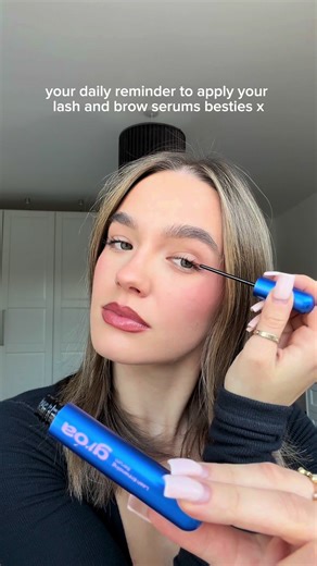 your daily reminder to apply your groa serums besties 😏