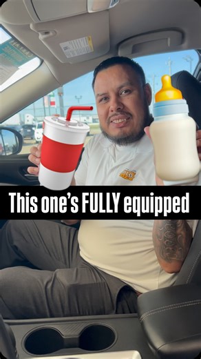 Our Nissan Altimas are fully equipped with rear view cams, Apple Play and oh so many cup holders 🚗🥤 Schedule your test drive today! www.rodeoauto.com #linkinbio #letshittheroad #houstoncardealer #easyapproval #nissanaltima | Rodeo Auto North