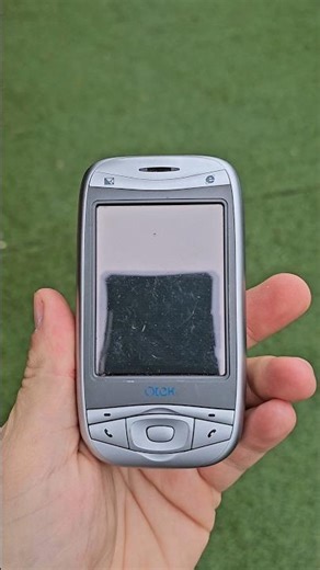 Remember Windows Mobile? This Qtek 9100 Will Blow Your Mind