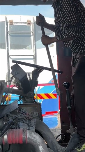 Bus body renovation by new krishna coach #bus #automobile #electricalindia #electricityshortage #ele