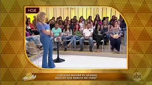 360K views · 122 shares | "Com essa mulher eu apanho mais que barata no chão!"  Olha nosso tema de hoje. Bafãoooo #casosdefamilia2020 #sbt #sbtista #sbtonline #christinarocha #quarentena #emcasa | CHRISTINA ROCHA | Facebook