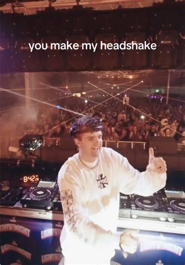 You Make My Headshake at Dallas Festival