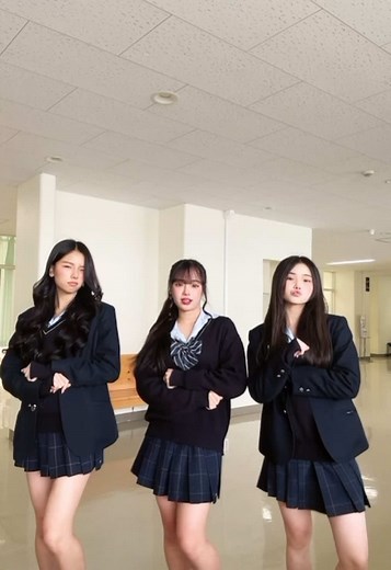 JKブランドのモーニングルーティンとダンス動画