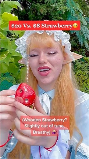 Silly Strawberry Comparison … 🍓🍓