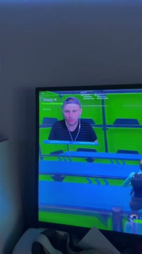 Credit to ‪@SSundee‬ sliding for loot game mode in Fortnite