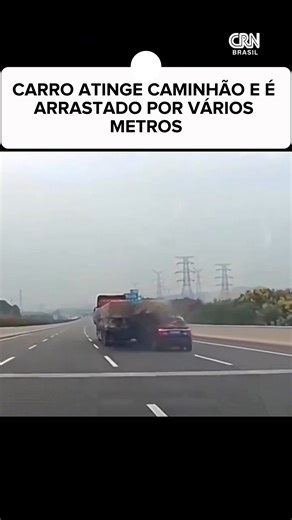 CRN BRASIL on Instagram: "CONTEÚDO SENSÍVEL – CARRO ATINGE CAMINHÃO E É ARRASTADO POR VÁRIOS METROS Um vídeo publicado na página @prahlad_phalsund29 mostra o momento em que um carro colide violentamente na traseira de um caminhão e acaba sendo arrastado por alguns metros na via. Segundo a descrição da publicação, o motorista do automóvel estaria sob efeito de álcool no momento do acidente. Até o momento, não foram divulgadas informações sobre o local exato, a data do ocorrido nem o estado de saú