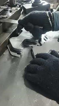 "Sheet Metal Stamping Machine in Action – Precision Manufacturing Process"