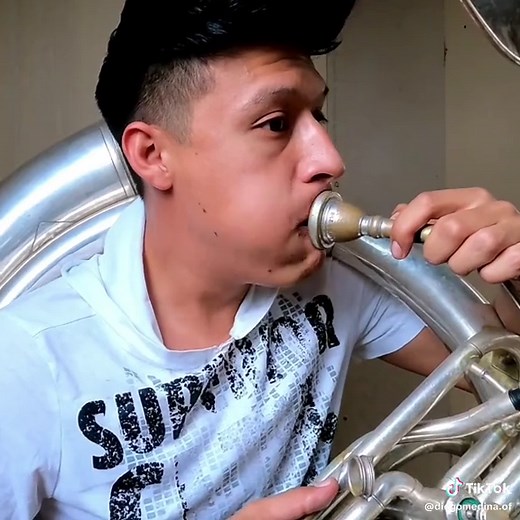 Cómo Soprlar la Tuba: Técnicas Clave