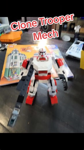 another star wars Mech suits to add to my collection its a stars wars 2-1 this one is the Corusant guard shock trooper #Lego #Starwars #clonetrooper #legostarwars #legofun