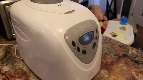 Save money with a breadmaker | Bread machine review