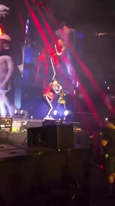 Con la canción “Amanece”, Anuel AA abre su nueva gira de conciertos #legendsneverdieusatour en el Amway Center, Orlando. 👹🔥 📹Anuelnetwork #Anuel #concert #jlpromotionspr | JL Promotions