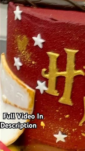 Harry Potter Birthday Cake Decorating Guide 🎂✨ https://youtu.be/7wn-oORJZWM?si=hHJWJiR7N_VvFR1t