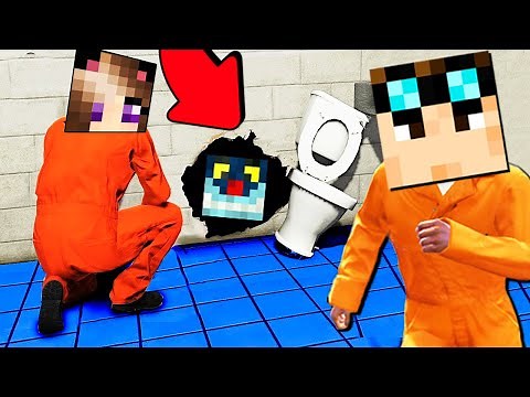 NASCONDINO NELLA PRIGIONE DI GTA5 CONTRO I MIEI AMICI!!