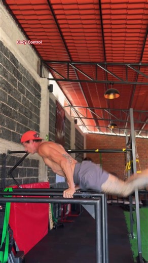 Control Corporal #handstandworkout