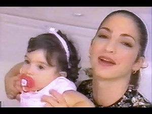 [Rare] Interview at home 1996 Gloria Estefan
