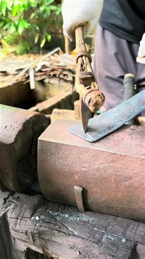 💥GREAT WORK!!!! Traditional blacksmith #blacksmith #metalworking #ironwork #shorts