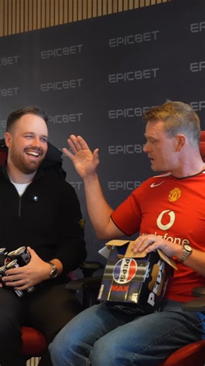 4.8K views · 33 reactions | Það komu allir nema.... The Pepsi Max challenge | Dr. Football Podcast | Facebook