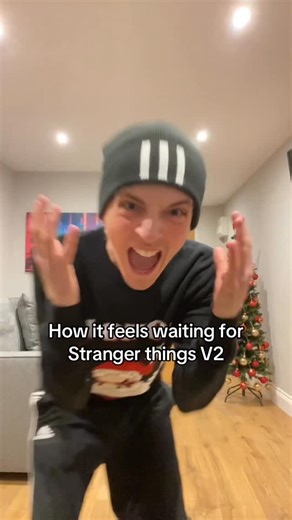 Mighty Live on Instagram: "How much longer 😭 #strangerthings #steveharrington #st #fyp #streamer"