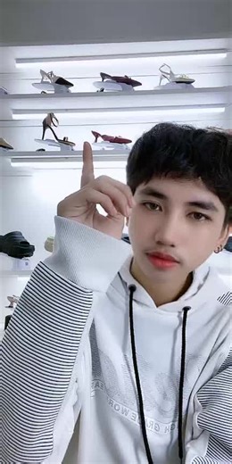 Join our LIVE and get exclusive promotions!