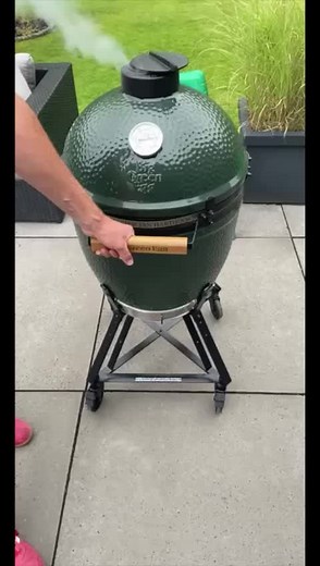Backdraft🔥🔥 #biggreenegg #greenegg #vuur #barbecue #foryou