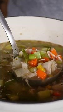 NOW SERVING: A big, comforting bowl of homemade chicken soup 🥣☺️ #recipe #soup #winter #chickensoup