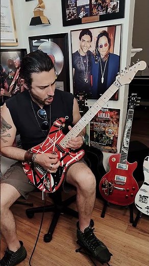 I Played Yngwie Malmsteen's "Black Star" on Eddie Van Halen's Frankenstrat 🎸🔥 #guitarmentor #guitar