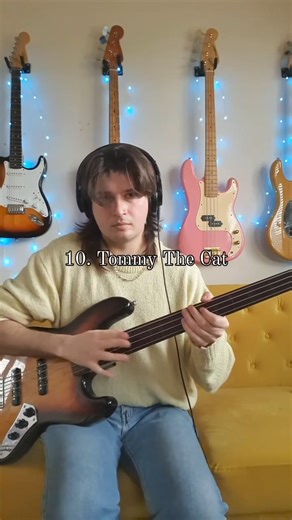 Shout out to our #playeroftheweek @jonncult ‼️ Rippin' his way through the top 10 hardest Primus/Les Claypool bass lines! @lesclaypool 🔥🤘🏻 | ScottsBassLessons.com