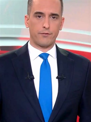 🌍Δημοσιεύματα του αμερικανικού Τύπου αναφέρουν ότι η Ρωσία φέρεται να παρέχει δορυφορικές πληροφορίες στο Ιράν, οι οποίες θα μπορούσαν να χρησιμοποιούνται για επιθέσεις εναντίον αμερικανικών στόχων στη Μέση Ανατολή. Οι αναφορές επικαλούνται πηγές από τις αμερικανικές μυστικές υπηρεσίες, χωρίς ωστόσο να υπάρχει επιβεβαίωση για συγκεκριμένα χτυπήματα, πέρα από επίθεση στο Κουβέιτ με έξι νεκρούς Αμερικανούς στρατιώτες. Την ίδια στιγμή, η Κίνα φέρεται πρόθυμη να στηρίξει την Τεχεράνη οικονομικά και