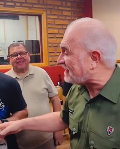 El Gran Combo de Puerto Rico, otra de mis composiciones “Juguete De Nadie” de otro planeta✍🏽 | MIMI Ibarra