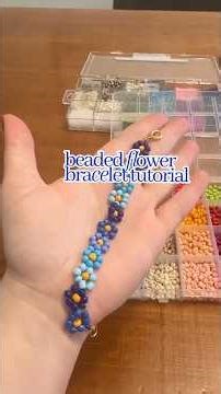 How to make an easy and cute beaded flower bracelet #diyjewelry #beadedbracelet #jewelrytutorial