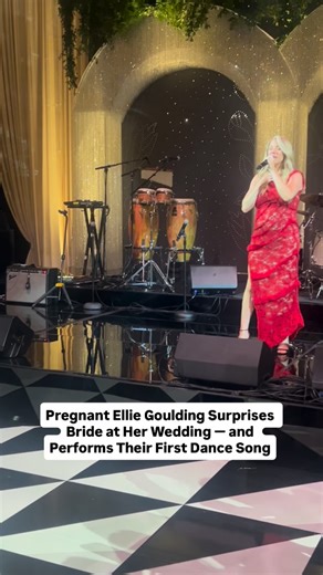 People Magazine on Instagram: "Emily Emby and Joel Birnback were already over the moon after tying the knot at The Breakers in Palm Beach, Florida, on Saturday — but they were in for a huge surprise when none other than #EllieGoulding was on deck to perform their first dance song, ‘How Long Will I Love You,’ and some more of her biggest hits! ️: sammatimee/Instagram; emilyjo_hair/Instagram"