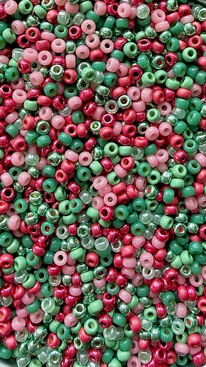 6.3K views · 1.4K reactions | Last batch of my Pink Christmas Miyuki...