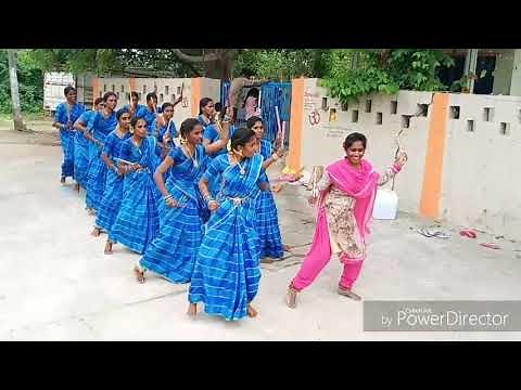 Ambala Kolatam /{Gollapally}\\ Srikrishna kalaa Brundham/Brundhavanike Chindhulu Song ,,,,,,,,,,,