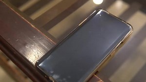 13K views · 276 reactions | Sign Language in Pakistan  *ConnectHear* City Karachi Isn't it annoying when you get a call from someone and they have their phones so close to their faces that you cannot even see their signs? or when they start talking to someone else when you are on the call with them? followers ⤵️⤵️⤵️ https://www.instagram.com/khubaibahmad3/ | Deaf Storys | Facebook