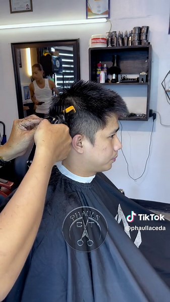 Low Fade Buzz #8 on Top #lowfade #fadehaircut #phaulscut #fyp #CapCut #foryou #barber #buzzcut