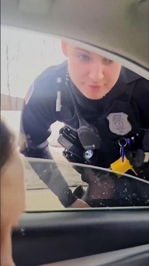 😲 Traffic Stop Passenger ID Refusal