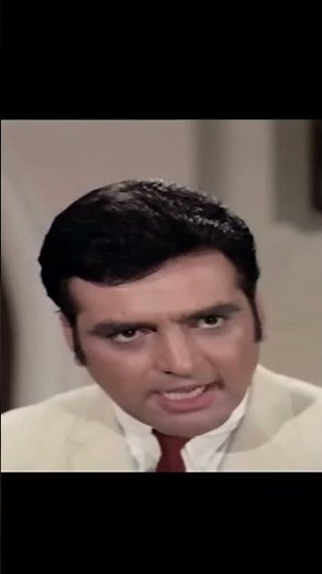 Great climax courtroom speech by Feroz Khan Dharmendra shine as virtuous Friend in Aadmi Aur Insaan