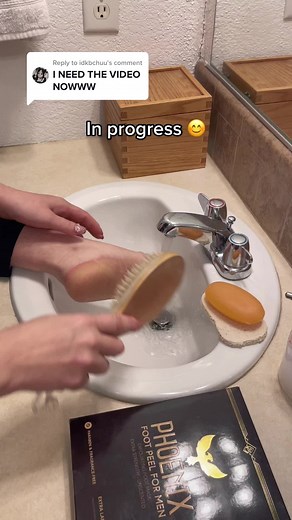 Achieving Smooth Feet: DIY Foot Peel Process