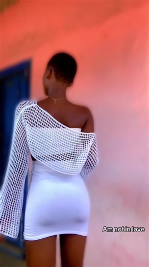 prettybambi32 (@prettybambi32)’s videos with original sound - ages848