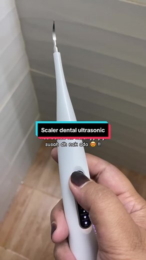Easy Removal of Dental Tartar with Ultrasonic Dental Scaler
