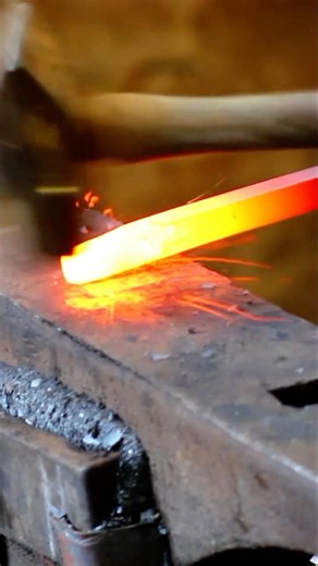 Right Heat, Right Pressure, Right Time #shorts #blacksmith #forging
