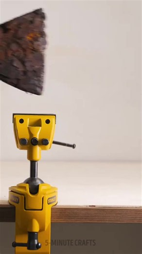 5-Minute Metal Etching Tutorial by Jassy Crafts