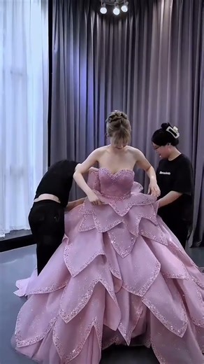 Gorgeous wedding dresses 🥰 #WeddingDress #BridalLookbook #BrideStyle #bride