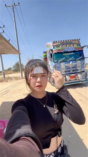 #cute girl trailer tow truck #shorts #videos #truckesvlogs #truckdriver #semitruck