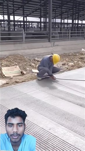 Concrete ke baad scratch kyu karte hain? 🤔🧱 #shorts​ #construction​ #facts​